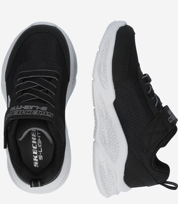 SKECHERS Sneaker in Schwarz