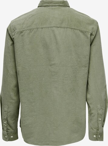 Coupe regular Chemise 'Alp' Only & Sons en vert