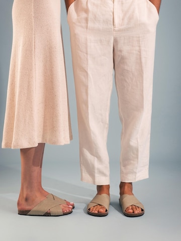 Mule 'TUPAI' nae Vegan Shoes en vert : devant