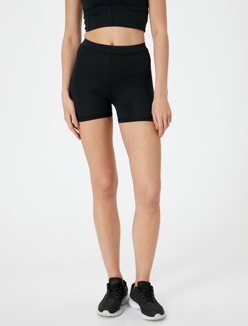 Koton Skinny Shorts in Schwarz: Vorderseite