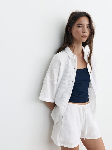 Pull&Bear Štandardný strih Nohavice 'PACIFIC' - Biela