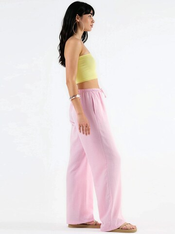 Busem Regular Hose in Pink
