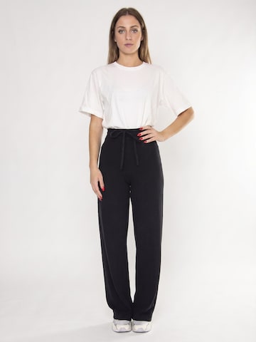 Thinking MU Baggy Pants 'Trash Eri' in Black