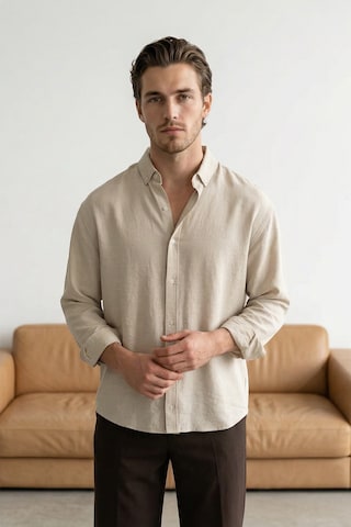 Trendyol - Ajuste regular Camisa en beige: frente