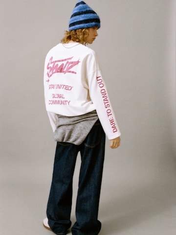 Tricou 'STWD ' de la Pull&Bear pe alb