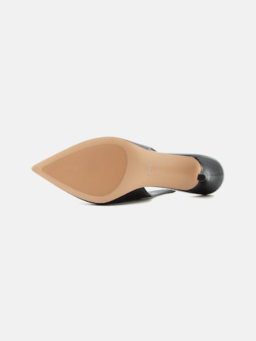 juoda GUESS Basutės 'NASHILY'