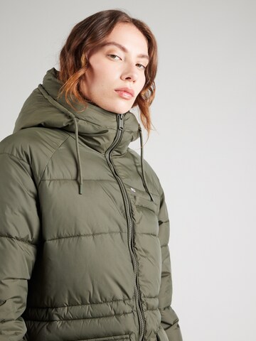 Giacca invernale di Tommy Jeans in verde