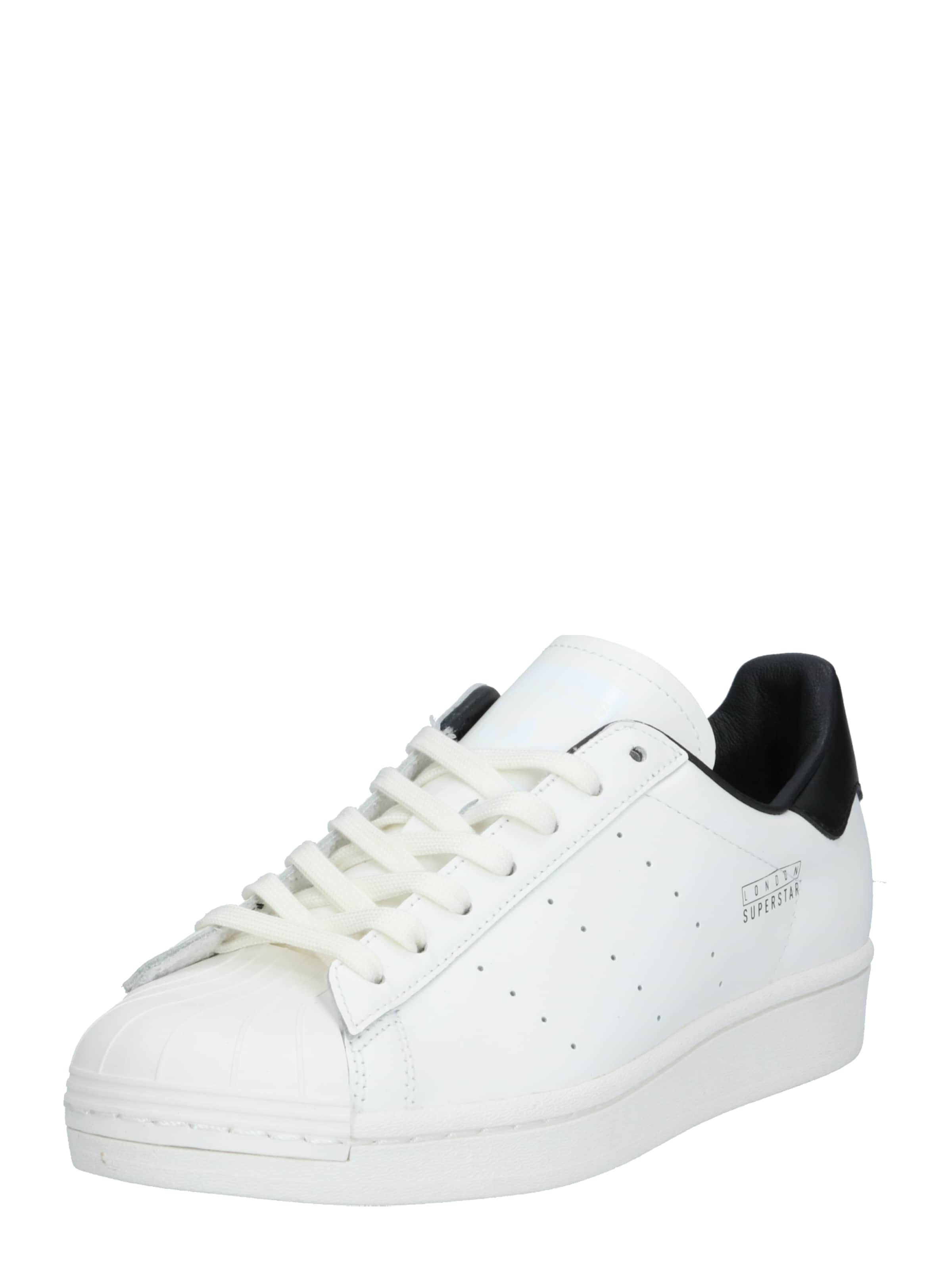adidas superstar front view