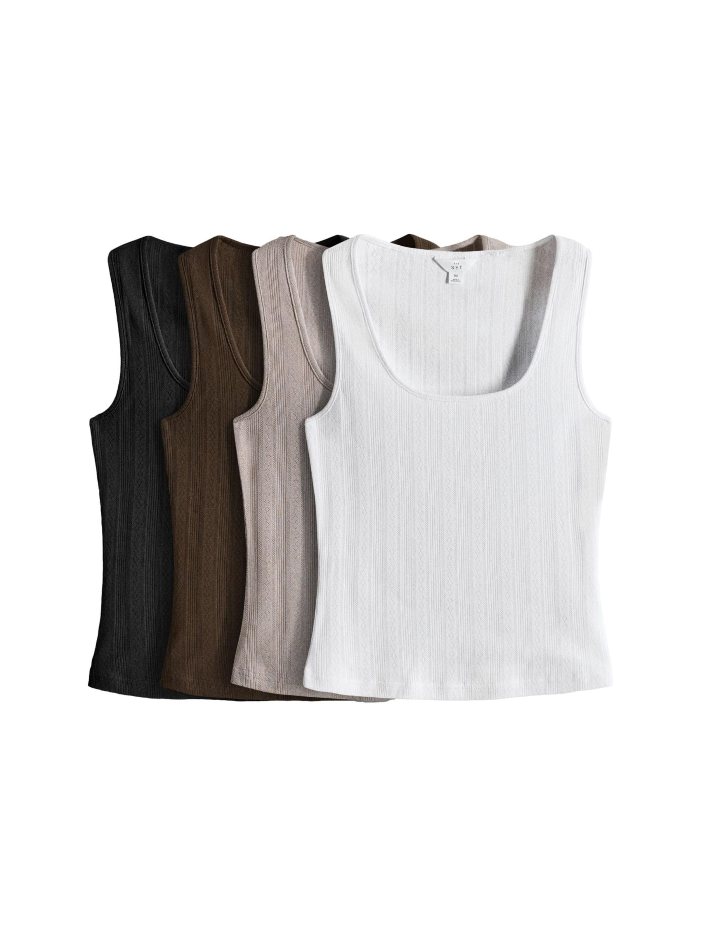 The Set Top in Beige: Vorderseite