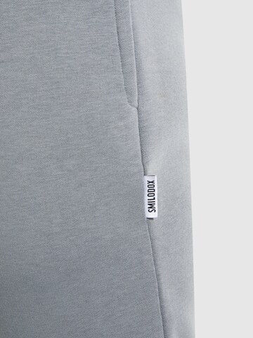 Smilodox Tapered Broek ' Aldin ' in Grijs