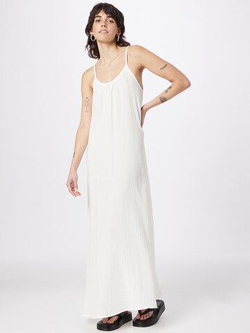 VERO MODA Лятна рокля 'NATALI' в бяло: отпред