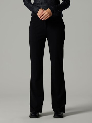 LMTD Flared Pants in Black