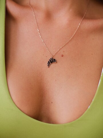 LUUK LIFESTYLE Necklace in Gold: front