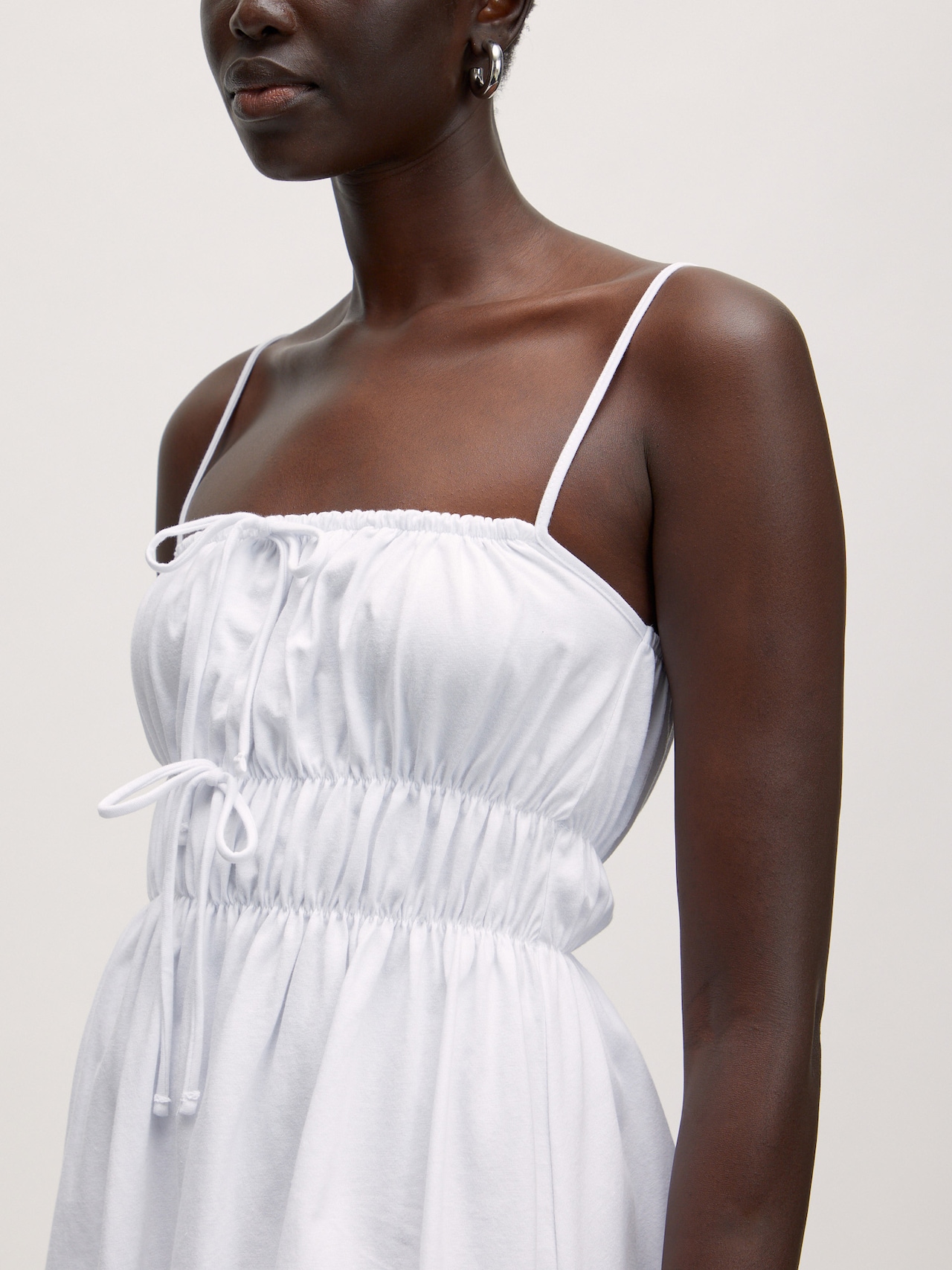 EDITED Produkte Kleid 'Carianne' weiß