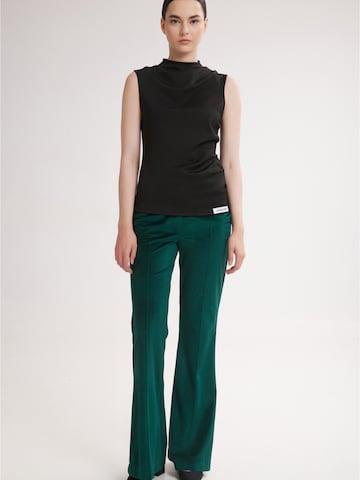 4TAILORS Rozšírený strih Nohavice 'Scarlet' - Zelená