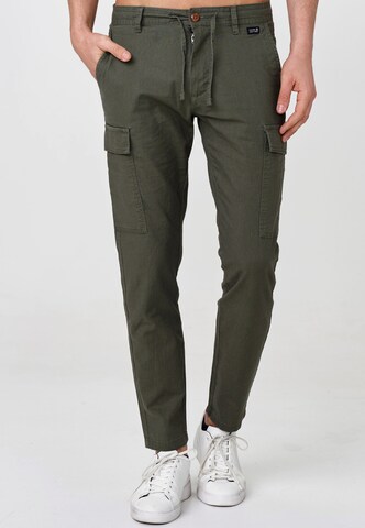 INDICODE JEANS Regular Cargo Pants ' Cagle ' in Green: front