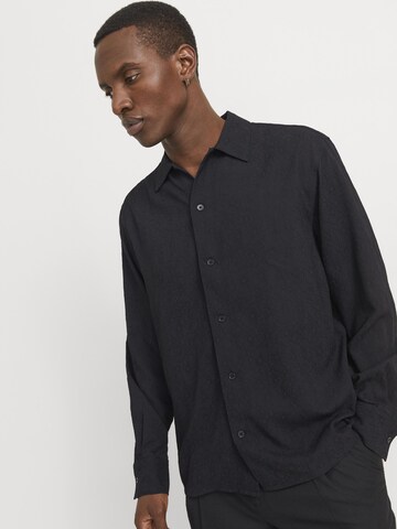Coupe regular Chemise JACK & JONES en noir