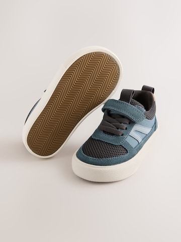 Baskets Next en bleu