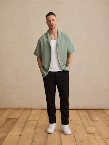 DAN FOX APPAREL Regular Pantalon 'Victor' in Zwart