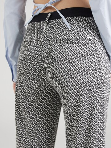 Coupe slim Pantalon à pince 'MARON' BRAX en gris