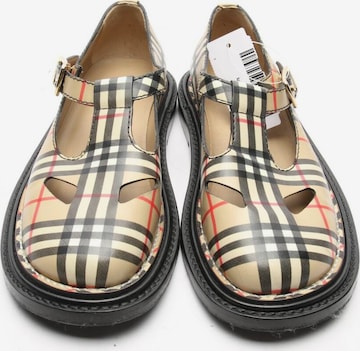 BURBERRY Flats & Loafers in 35 in Mixed colors