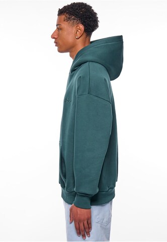 Dropsize Sweatshirt 'Embo' in Green