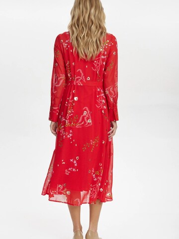 Robe 'Kyndall' NÜMPH en rouge