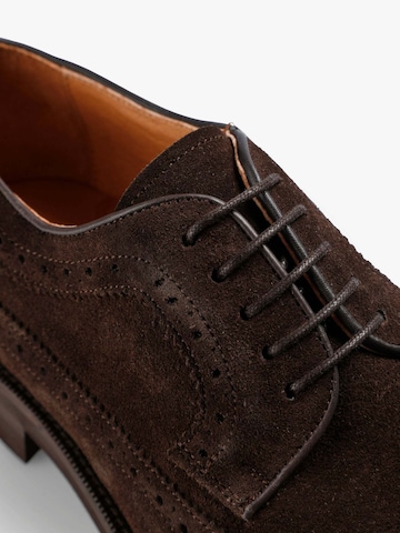 Chaussure à lacets ' ' Scalpers en marron