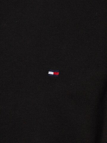 TOMMY HILFIGER Футболка в Черный