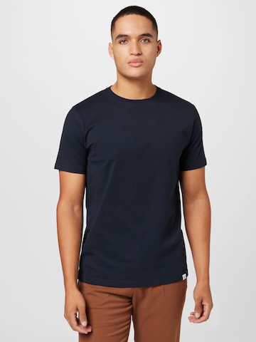 NORSE PROJECTS Majica 'Niels Standard' | modra barva: sprednja stran