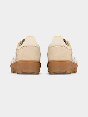 ADIDAS ORIGINALS Matalavartiset tennarit 'HANDBALL SPEZIAL BOLD' värissä beige