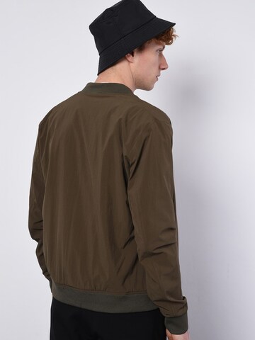 Veste mi-saison Antioch en vert