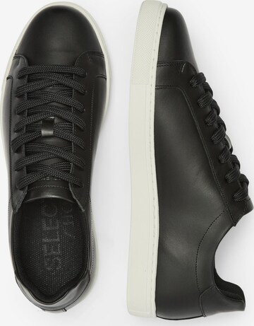 Baskets basses 'Evan' SELECTED HOMME en noir