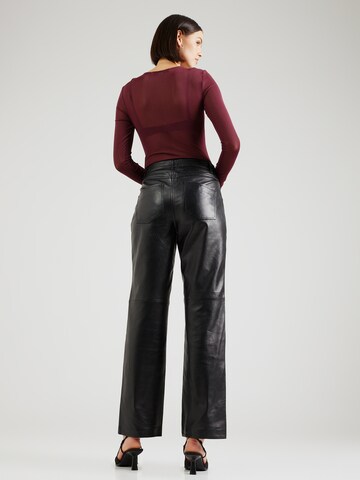 VILA ROUGE EDIT Regular Hose 'VILALA' in Schwarz