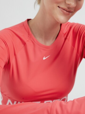 NIKETehnička sportska majica 'Pro' - roza boja