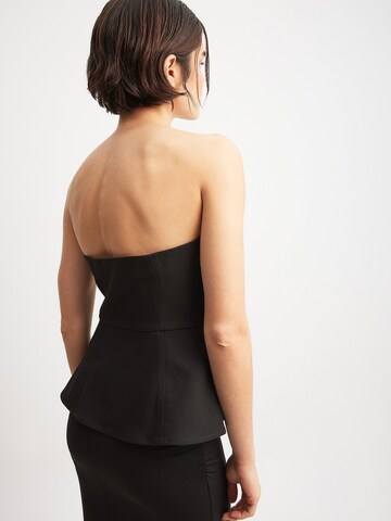 NA-KD Top in Black
