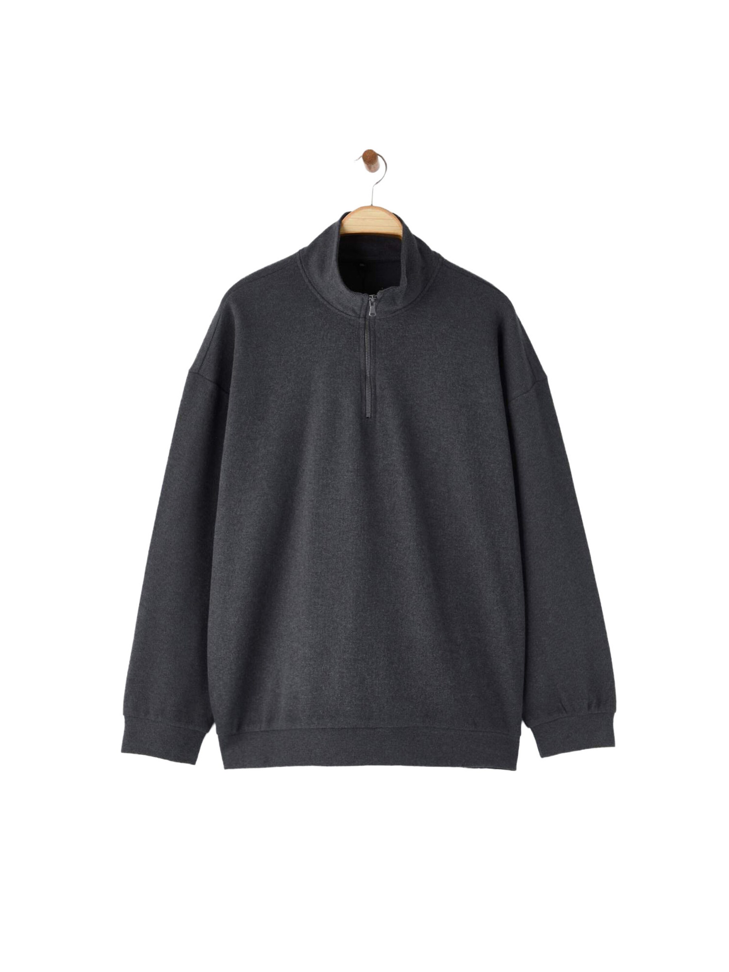 Pull-over Trendyol Curve en noir : devant