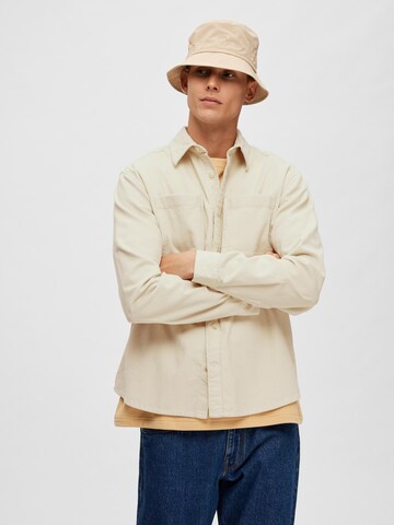 SELECTED HOMME - Ajuste regular Camisa en beige