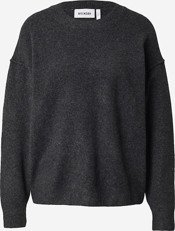 WEEKDAY Свитер 'Annie' в Серый: спереди