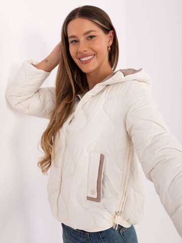 Madnezz House Übergangsmantel '2211.88'‌‌‌‌‌‌‌‌‌ in Beige