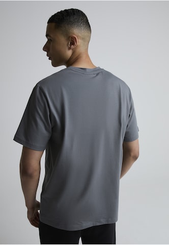T-Shirt 'Alvo' Zavetti Canada en gris