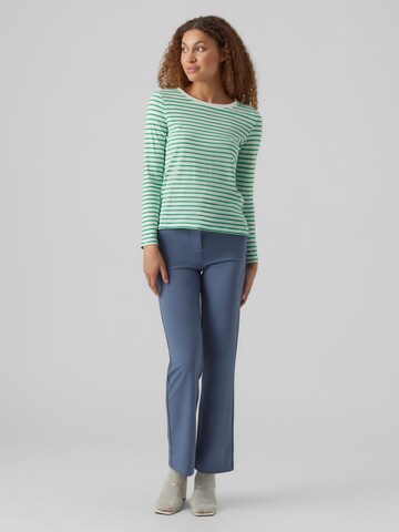 VERO MODA Shirt 'LEXIE APRIL' in Groen