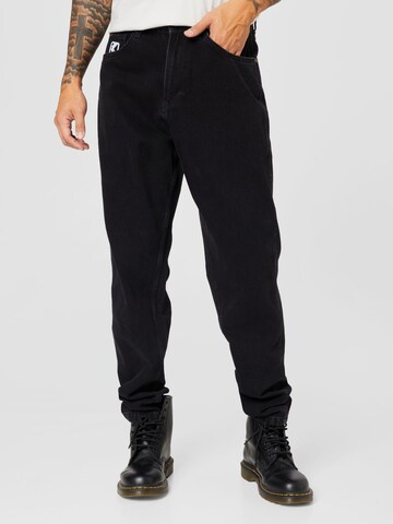 Karl Kani Regular Jeans in Black: front