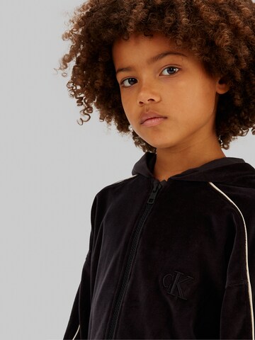 Calvin Klein Jeans Dressipluus, värv must