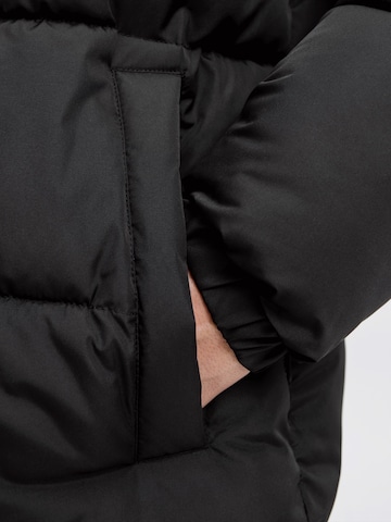 JACK & JONES Between-season jacket 'JJMAZE' in Black