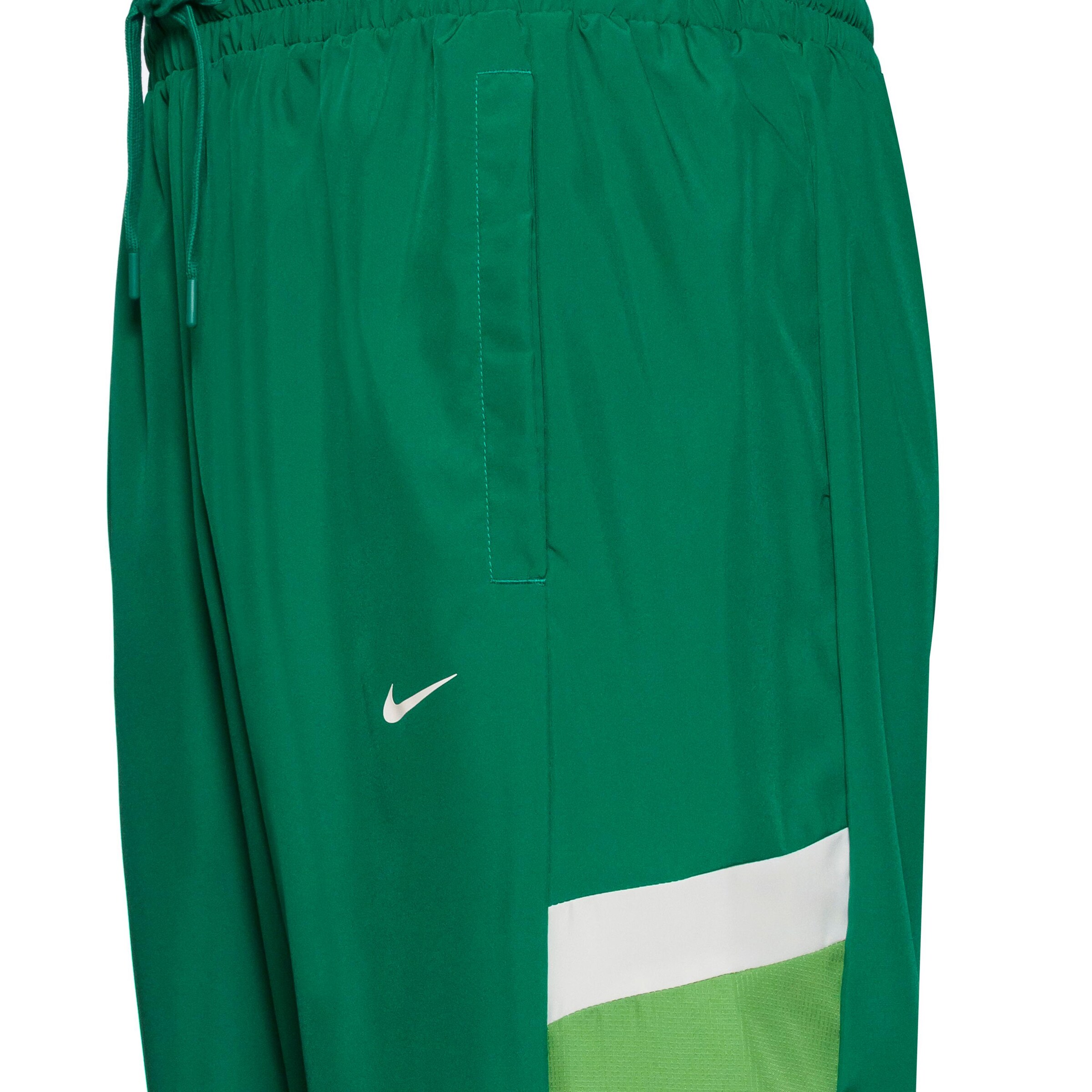 NIKE Regular Workout Pants 'Starting Five' in Green