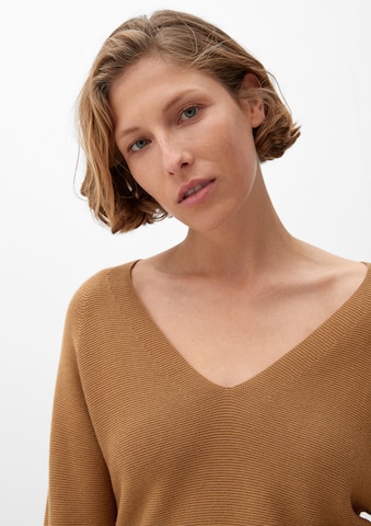 s.Oliver Sweater in Brown