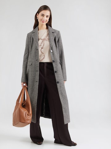 Tricou de la s.Oliver pe bej