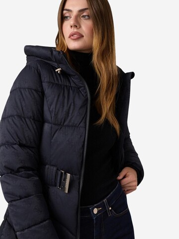 GUESS - Chaqueta de invierno 'NEW IMMA LOGO MIDI P W6BL50 W4144' en negro
