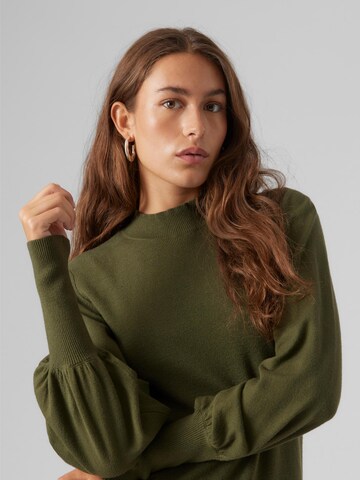 VERO MODA Knitted dress 'Holly' in Green